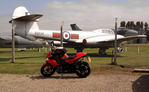 2009 Buell 1125CR plus                      Gloster Meteor T.7