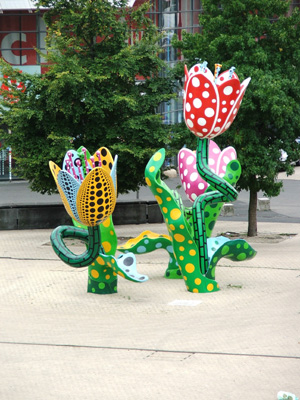 Lille flowers sculpture          near train station